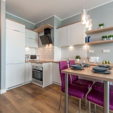 P&O Apartments Expo XXI - At 12B Ordona Street 바르샤바 외부 사진